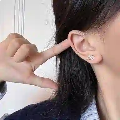 S999