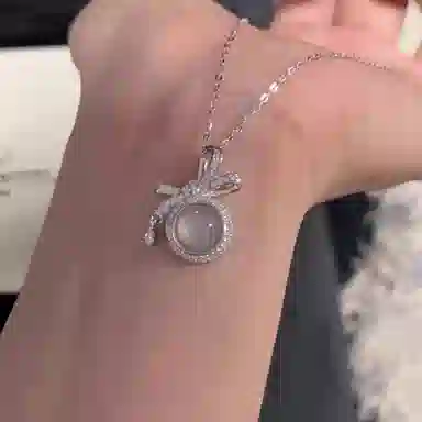 MY WORLD BEGINS AND ENDS WITH YOU