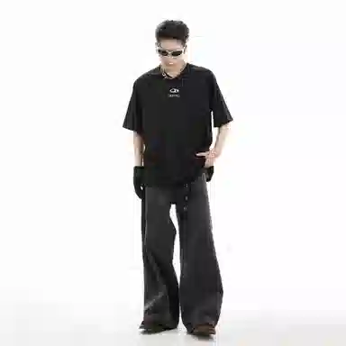 CUWU T