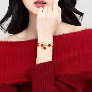 老凤祥 喜柿降临新中式复古好事莲莲简约百搭高级感 和田玉手串 青玉 女款