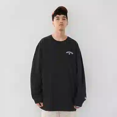 New Era Cartoon Embroidered Crewneck Sweatshirt Black