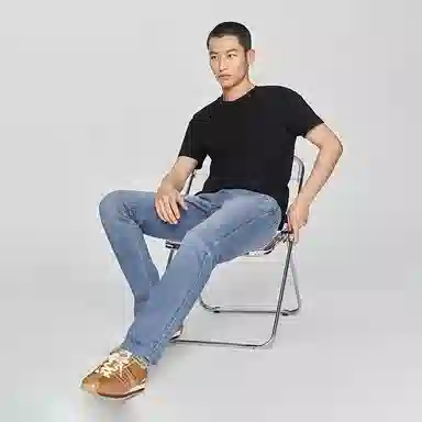 Lee