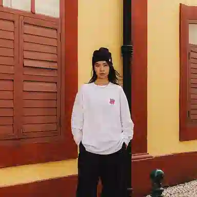 UNDEFEATED SS25 LogoT