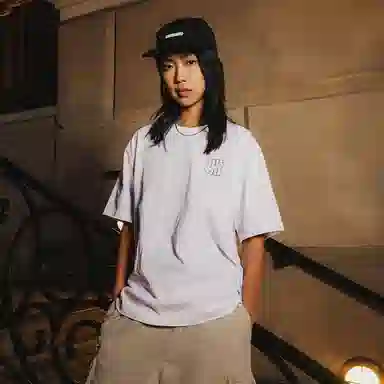 UNDEFEATED SS25 LogoT