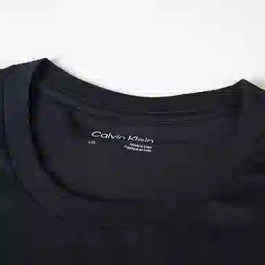 CALVIN KLEIN T