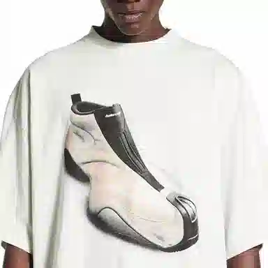 Balenciaga T