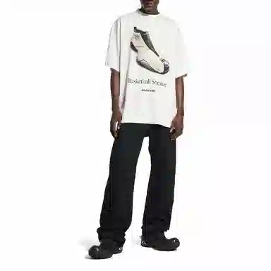 Balenciaga T