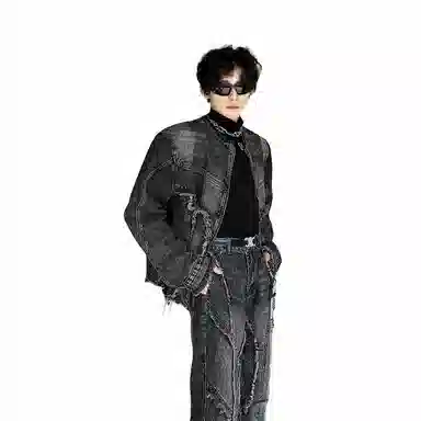 Fakeyoung