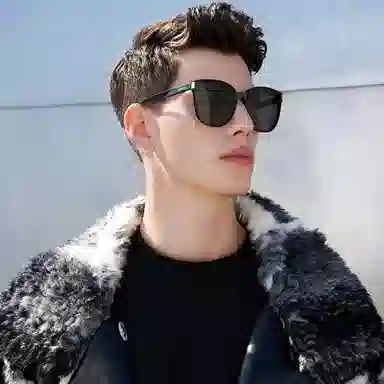 BOLON
