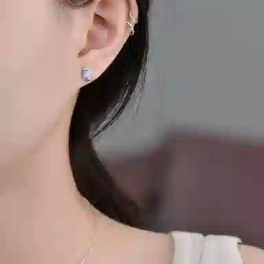 LAA 999
