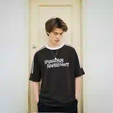 SPONGEBOB SQUAREPANTS T