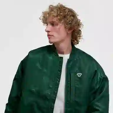 hummel LOGO