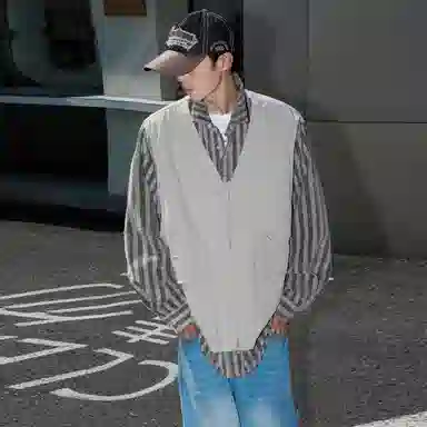 Fakeyoung