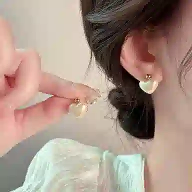 WAW