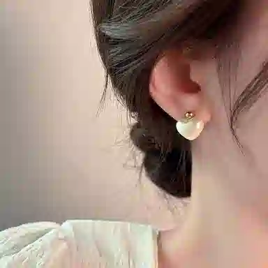 WAW