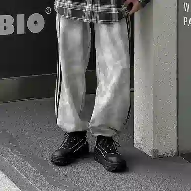 超纤皮 学院通勤必备厚底潮流鞋款 低帮 生活休闲鞋款 男款