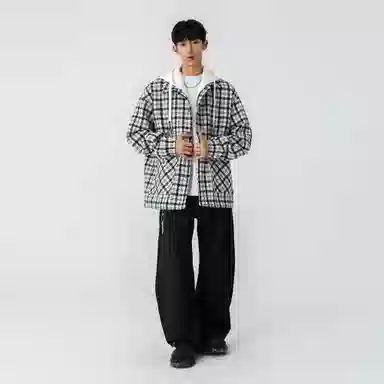 URBAN AUTHENTIC