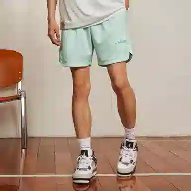 UZIS