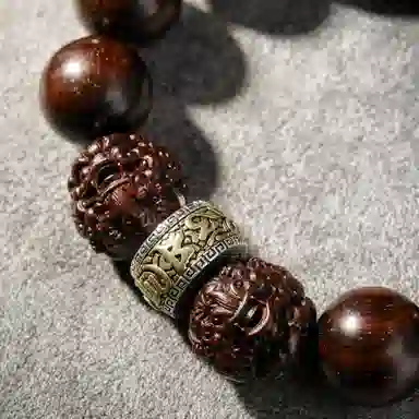 三檀小舍 财源滚滚诸事顺利 六字箴言转运珠十二生肖本命年蛇小叶佛珠文玩盘玩小众百搭礼盒 紫檀属 木作手串 男女同款情侣款