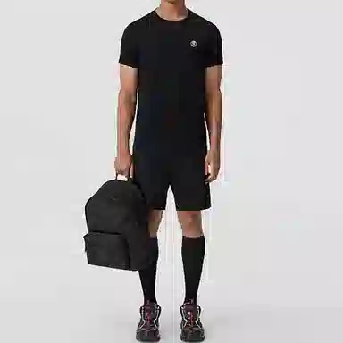 Burberry SS22 T