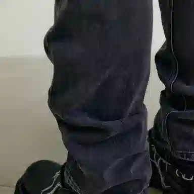 FARFROMWHAT