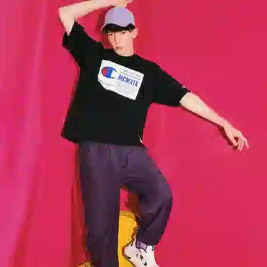 Champion SS22 Action Style LogoT