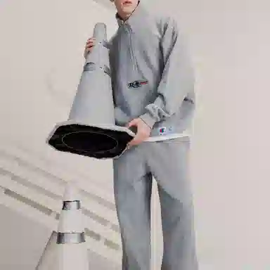 Champion FW23 Action Style Logo