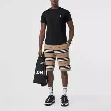 Burberry TB LogoT