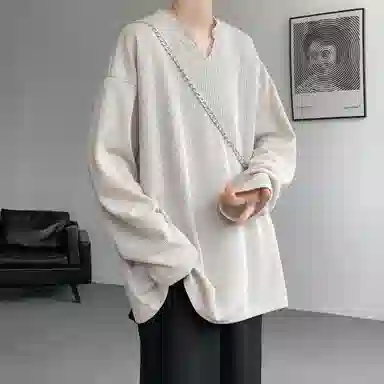 URBAN AUTHENTIC T