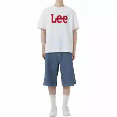 Lee T