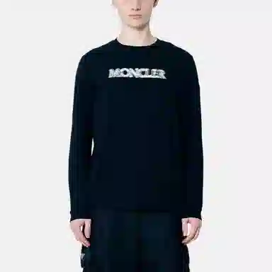 Moncler T