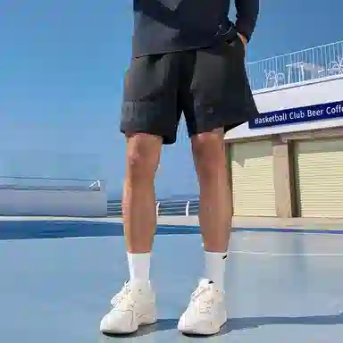 UZIS