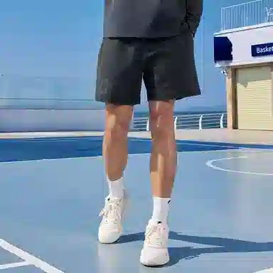 UZIS