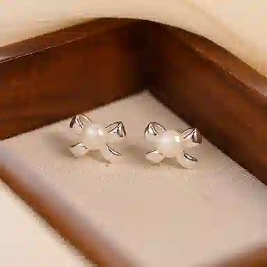 WAW