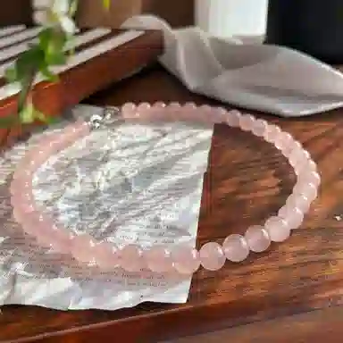 龙弗 【甜蜜星漩】爱情之石少女心粉晶圆珠甜美精致高级感吸桃花旺人缘圆圆满满顺顺利利百搭 好运 水晶 项链 女款