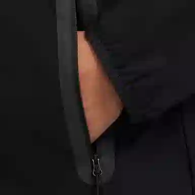 Nike Tech Windrunner