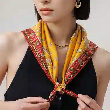 上海故事 故宫联名 风驰万疆轻奢复古风格精致设计真丝中方巾 桑蚕丝 丝巾 女款