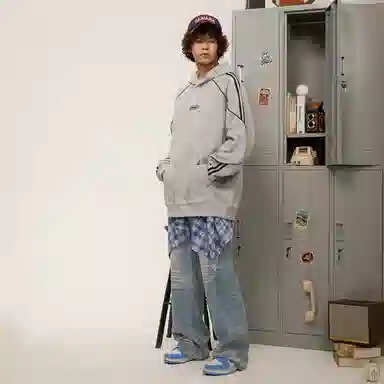 DOKI Retro Striped Hoodie