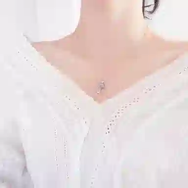 S925