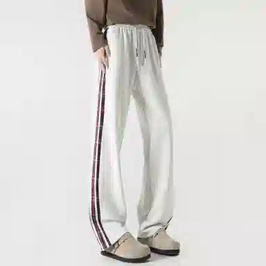 FAKE VINTAGE LOGO