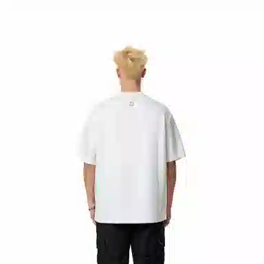 MADE EXTREME T