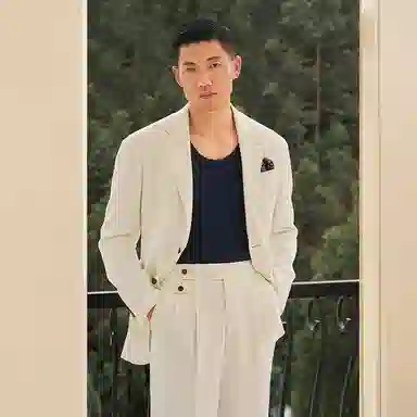 SKARO Linen Business Suit White