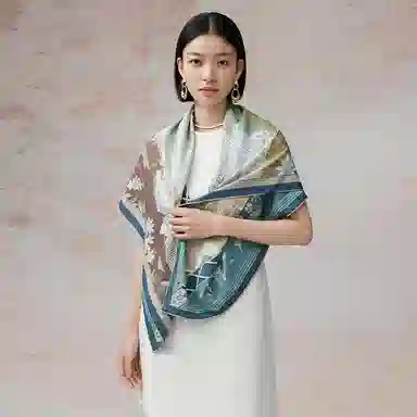 上海故事 庭院闻莺 交织花罗  礼盒装 桑蚕丝 披肩 女款