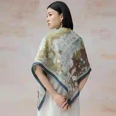 上海故事 庭院闻莺 交织花罗  礼盒装 桑蚕丝 披肩 女款