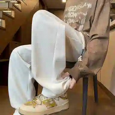 ZWWWZ