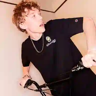 Champion x SMILEY SS22 T