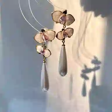 WAW