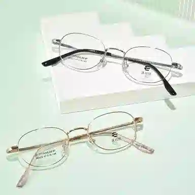 【联系客服可选配镜套餐】 康视顿 轻盈书呆椭圆框 β钛 光学镜架 女款