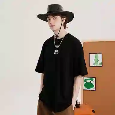 LIGHTNING MONSTER LogoT