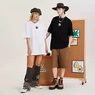 LIGHTNING MONSTER LogoT